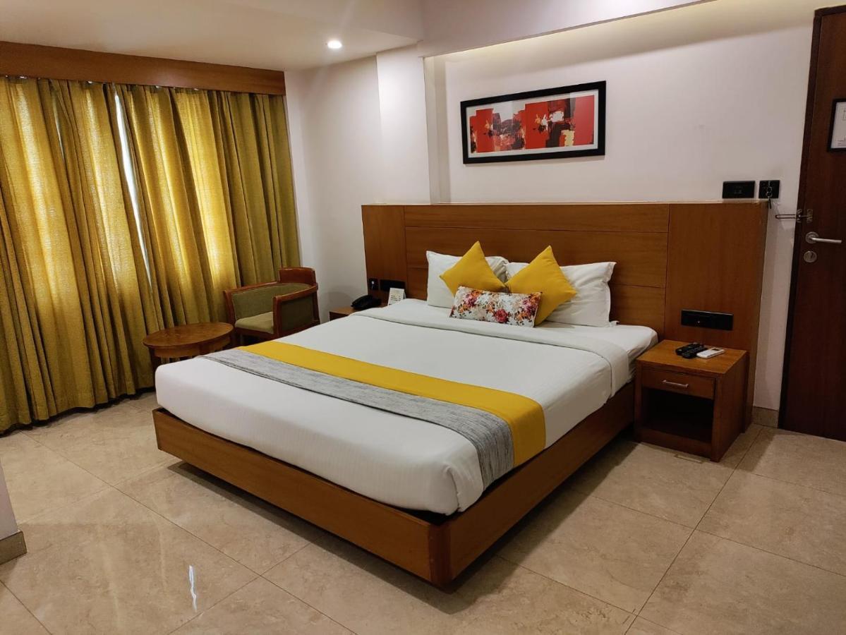 Hotel Park Residency Calicut Eksteriør bilde